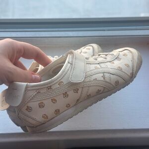 Onitsuka Tiger MEXICO 66 Kid's Cream Graphic Shoes Sneakers - Size 1.5